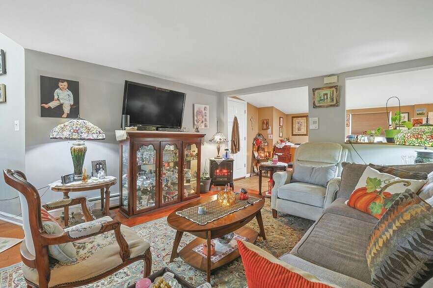 More Photos Of 169 Sickles Ave, Nyack Apartments For Sale
