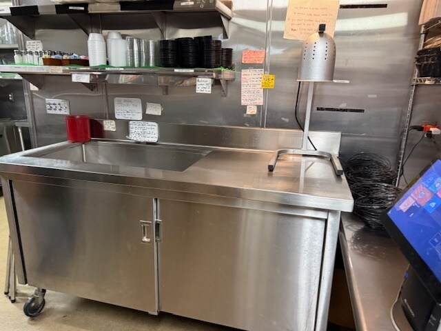 More Photos Of 1964 W Foothill Blvd, Upland Restaurant For Sale