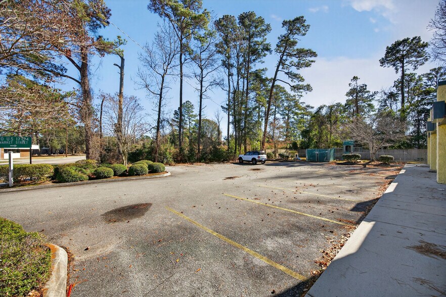 More Photos Of 3910 Princess Place Dr, Wilmington Daycare Center For Lease