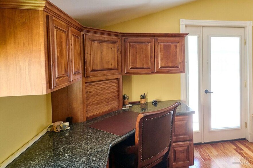 More Photos Of 19400 Scenic Dr, Redwood Valley Specialty For Sale