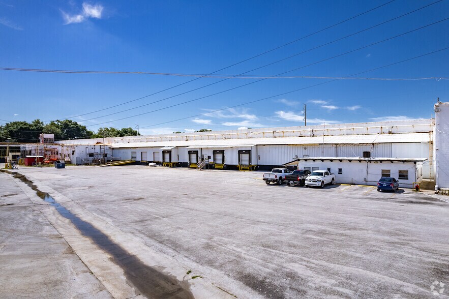 More Photos Of 1801 Bradford Ave, Leesburg Refrigeration Cold Storage For Lease