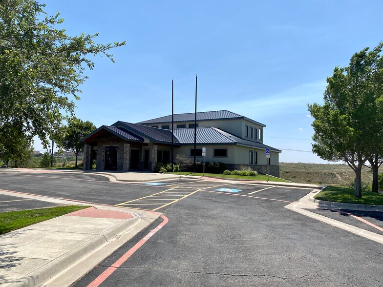 Primary Photo Of 6822 Plum Creek Dr, Amarillo Medical For Sale