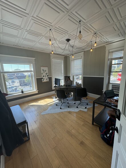 More Photos Of 100 Northwestern Ave, West Lafayette Apartments For Lease