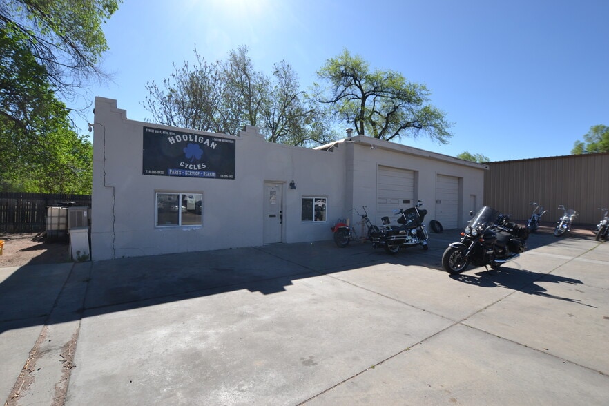 Primary Photo Of 116 N Orchard Ave, Canon City Auto Dealership For Sale