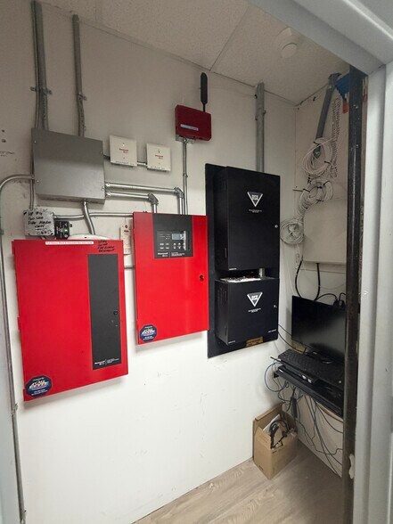 More Photos Of 226 New Brunswick Ave, Perth Amboy Apartments For Sale