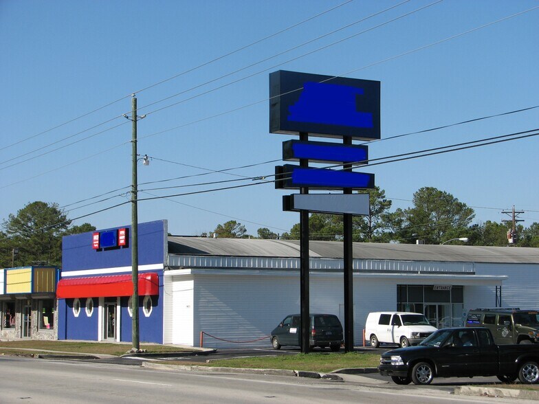 Primary Photo Of 1923 Lejeune Blvd, Jacksonville Office For Sale