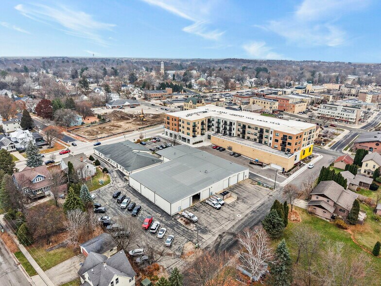 More Photos Of 125 W Main St, Sun Prairie Warehouse For Sale