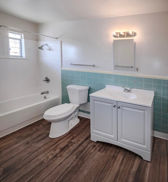 More Photos Of , Redwood City Multifamily For Sale