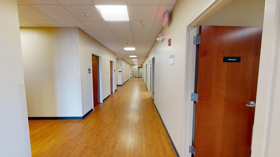 More Photos Of 1720-1790 W Golf Rd, Mount Prospect Unknown For Lease
