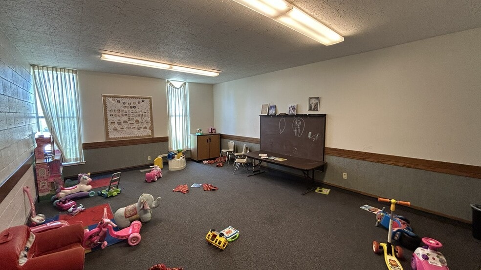 More Photos Of 14801 Osage Ave, Lawndale Specialty For Sale