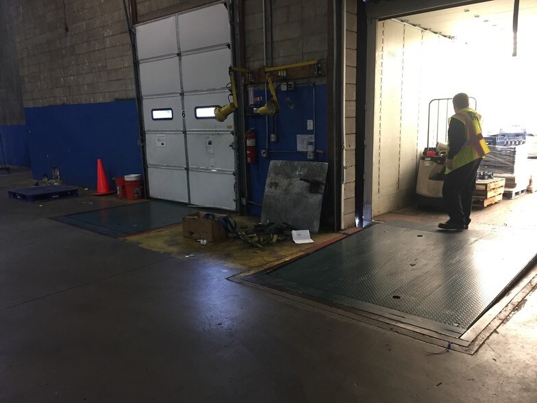 More Photos Of 30 Pocono Rd, Brookfield Warehouse For Sale