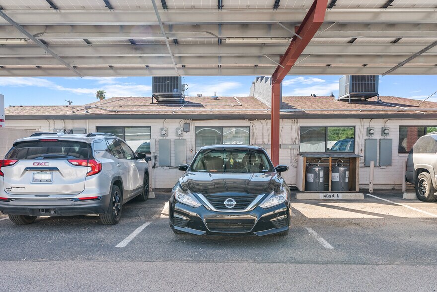 More Photos Of 4034 E Moreland St, Phoenix Multifamily For Sale