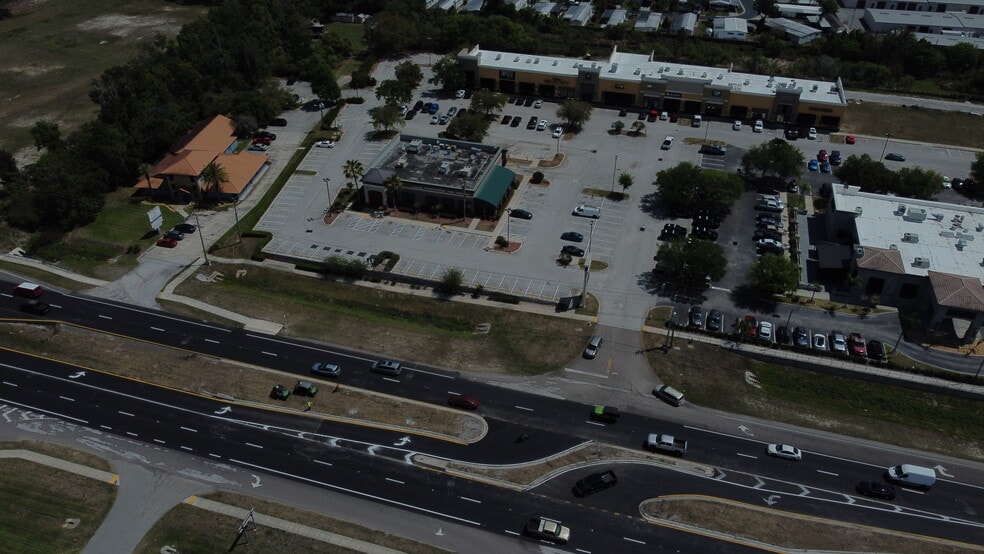 More Photos Of 5650 S Florida Ave, Lakeland Restaurant For Lease