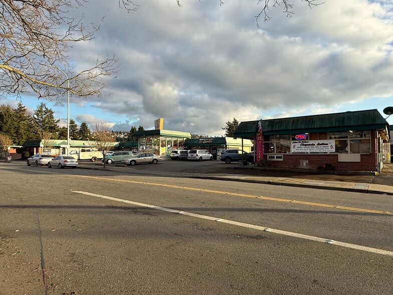 More Photos Of 203-241 S 4th Pl, Renton Unknown For Lease