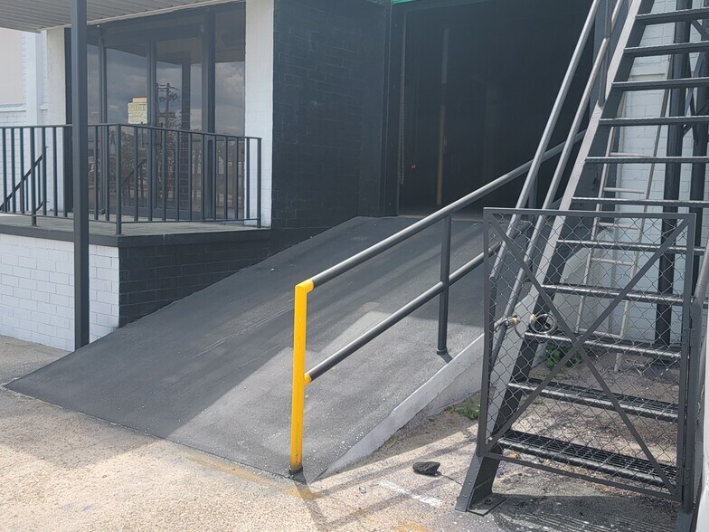 More Photos Of 600 Haines Ave, Waycross Industrial For Sale