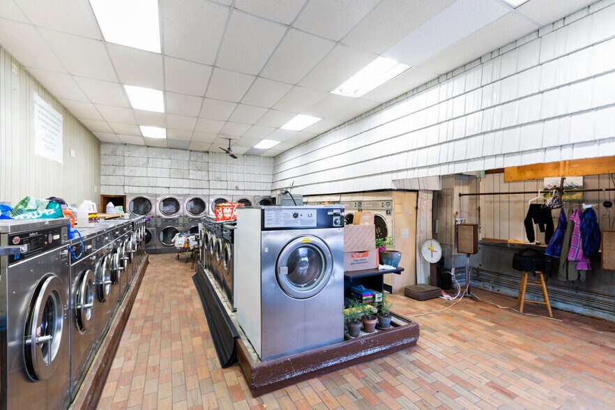 More Photos Of 1215 8th Ave, Brooklyn Apartments For Lease