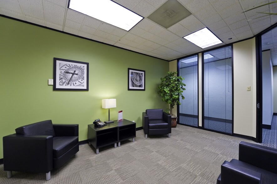 More Photos Of 1777 NE Loop 410, San Antonio Office For Lease