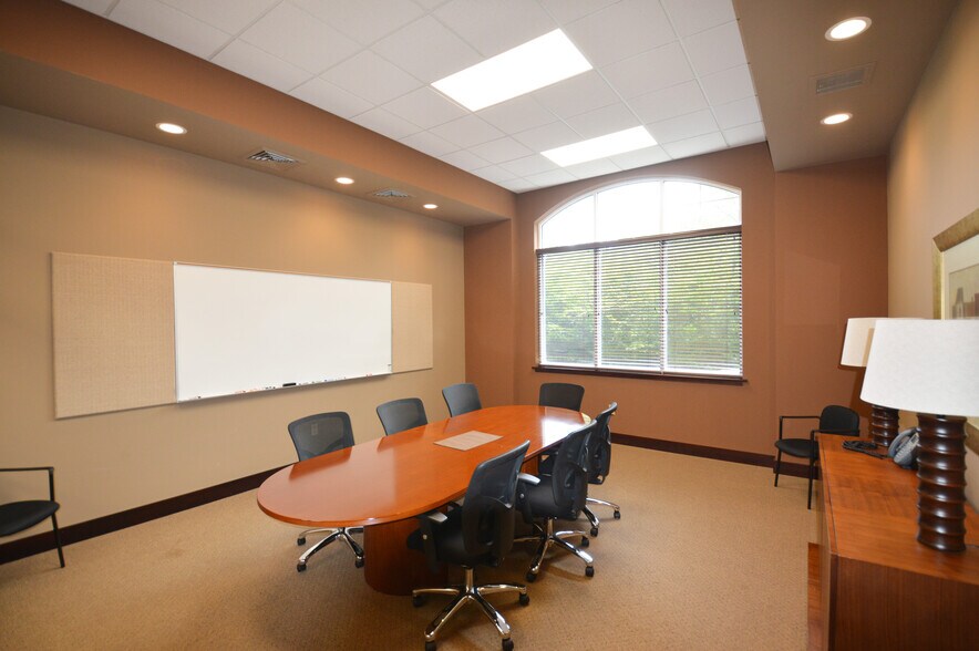 More Photos Of 175 Sunnynoll Ct, Winston-Salem Office For Sale