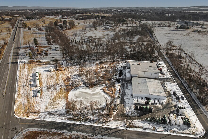 More Photos Of 187 S Meadow Ln, Hummelstown Industrial For Sale