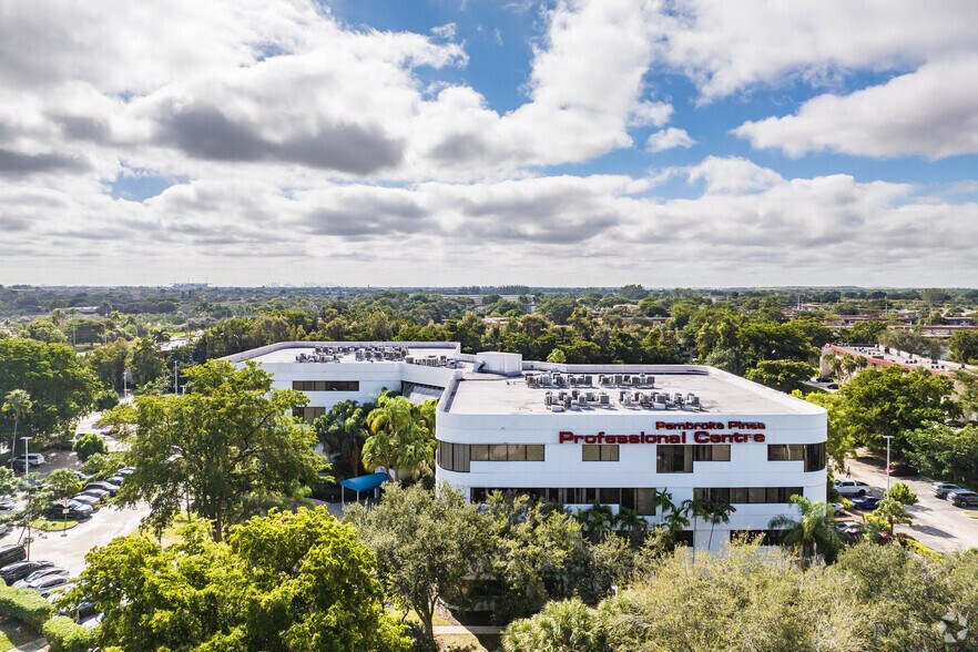 More Photos Of 9050 Pines Blvd, Pembroke Pines Office For Lease