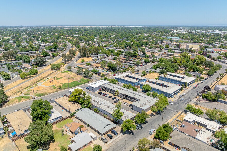 More Photos Of 695 Plaza Ave, Sacramento Apartments For Sale