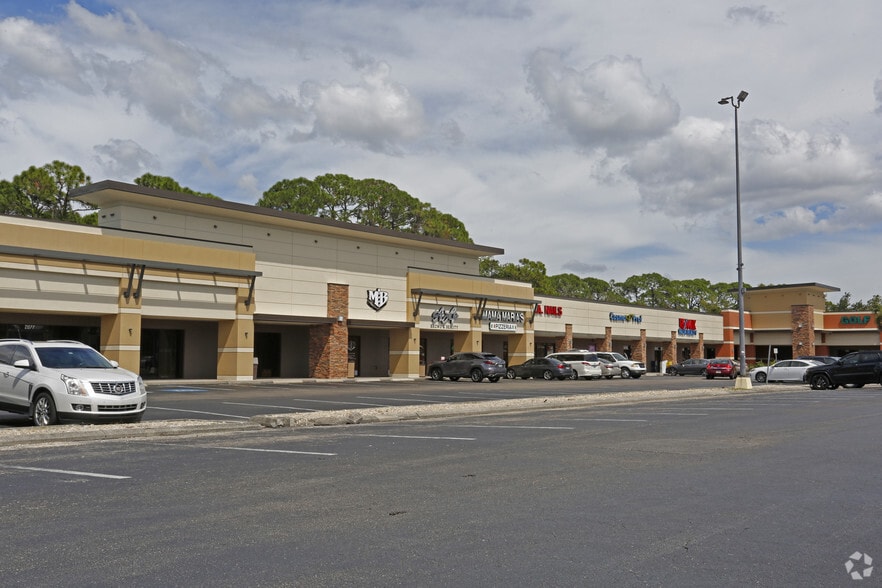 More Photos Of 2065-2127 Tamiami Trl S, Venice Freestanding For Lease