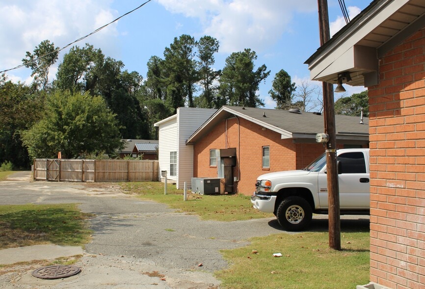 More Photos Of 329 Cooper St, Kenansville Assisted Living For Sale