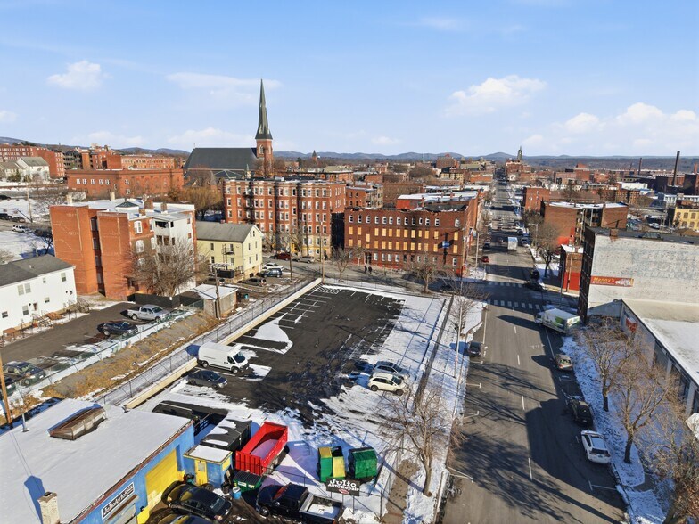 More Photos Of 740 High St, Holyoke Freestanding For Sale