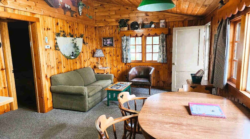 More Photos Of 19222 Echo Ridge Dr, Nevis Hotel For Sale