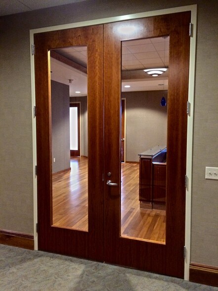 More Photos Of 1838 Sir Tyler Dr, Wilmington Office For Lease