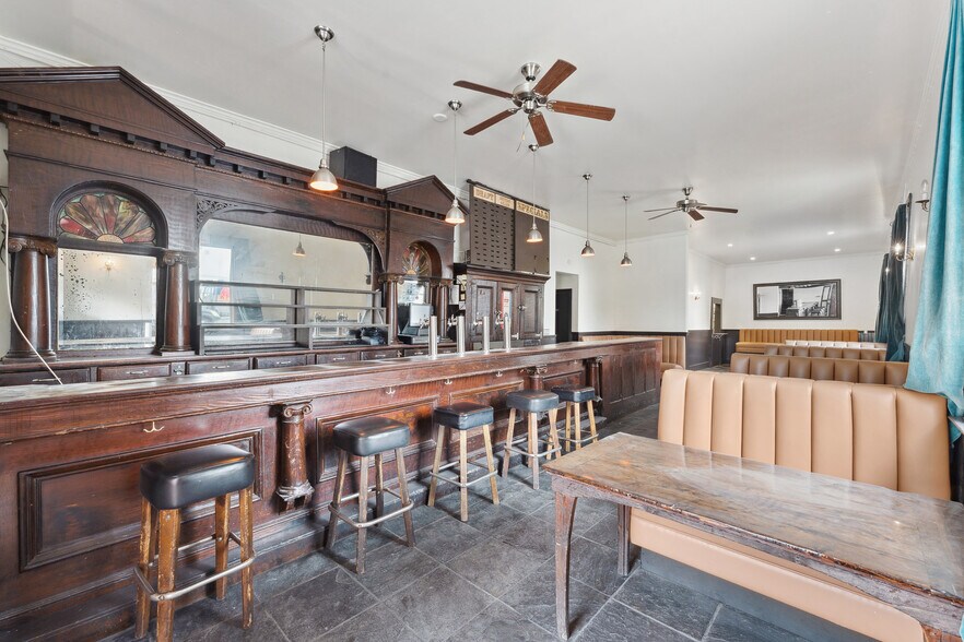 More Photos Of 1900-1904 Folsom St, San Francisco Apartments For Sale