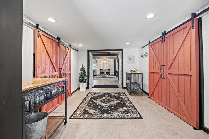 More Photos Of 245 Arundel Rd, Kennebunkport Lodge Meeting Hall For Sale