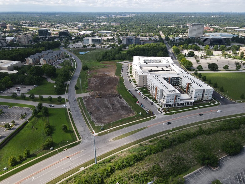 Primary Photo Of 115th & Glenwood, Overland Park Land For Sale