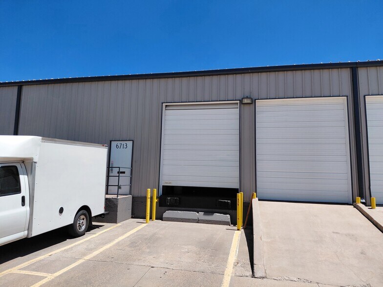 More Photos Of 6709-6711 W 58th Pl, Arvada Warehouse For Lease