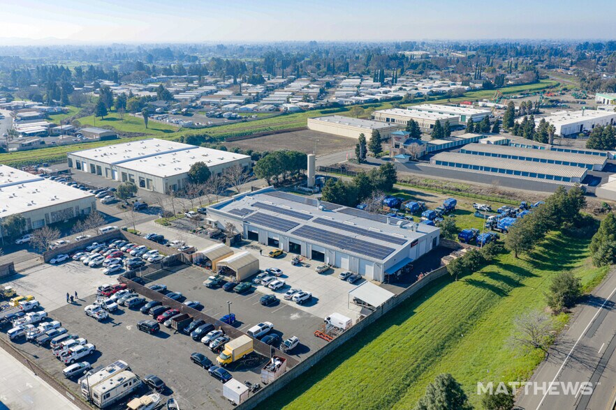 More Photos Of 1950 Walters Ct, Fairfield Storefront For Sale