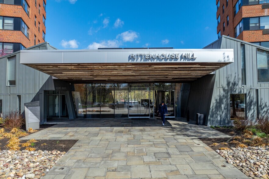 More Photos Of 633 W Rittenhouse St, Philadelphia Apartments For Lease