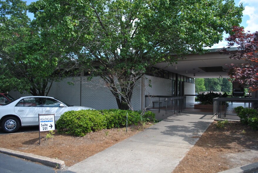 More Photos Of 1315 Delauney Ave, Columbus Medical For Lease