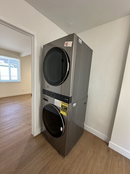 More Photos Of 2226 Voorhees Ave, Redondo Beach Apartments For Sale