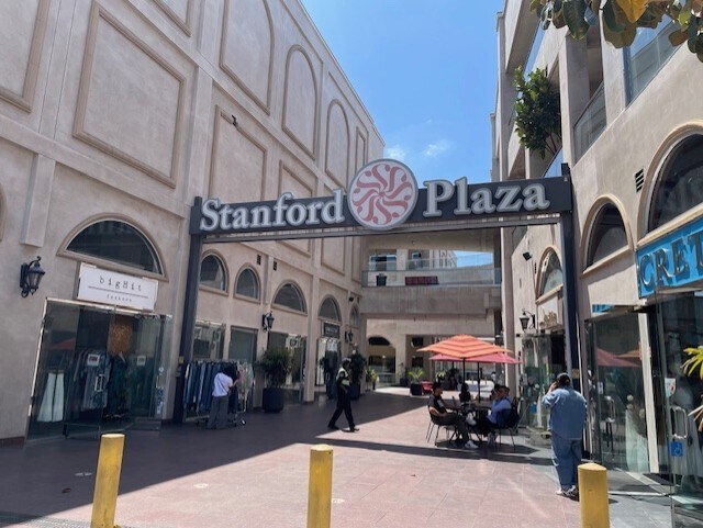 Primary Photo Of 810 E Pico Blvd, Los Angeles General Retail For Lease