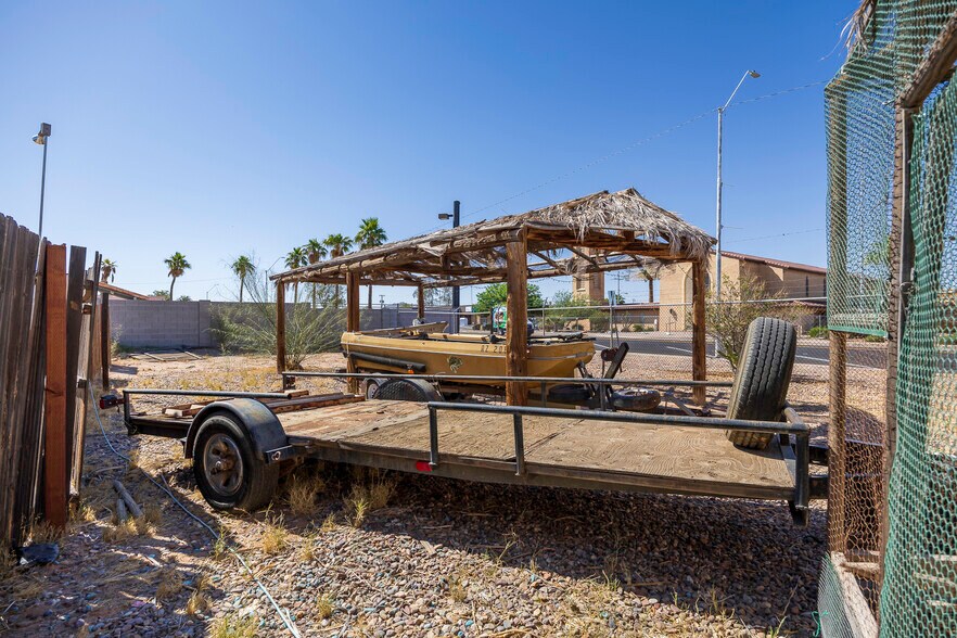 More Photos Of 300 E 2nd St, Casa Grande Freestanding For Sale