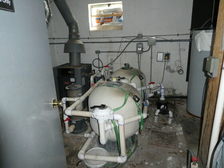 More Photos Of 350 Route 73, Berlin Health Club For Sale