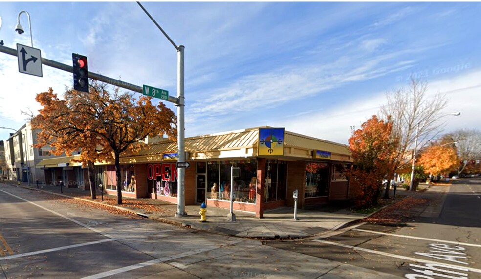 More Photos Of 806-824 Charnelton St, Eugene Unknown For Lease