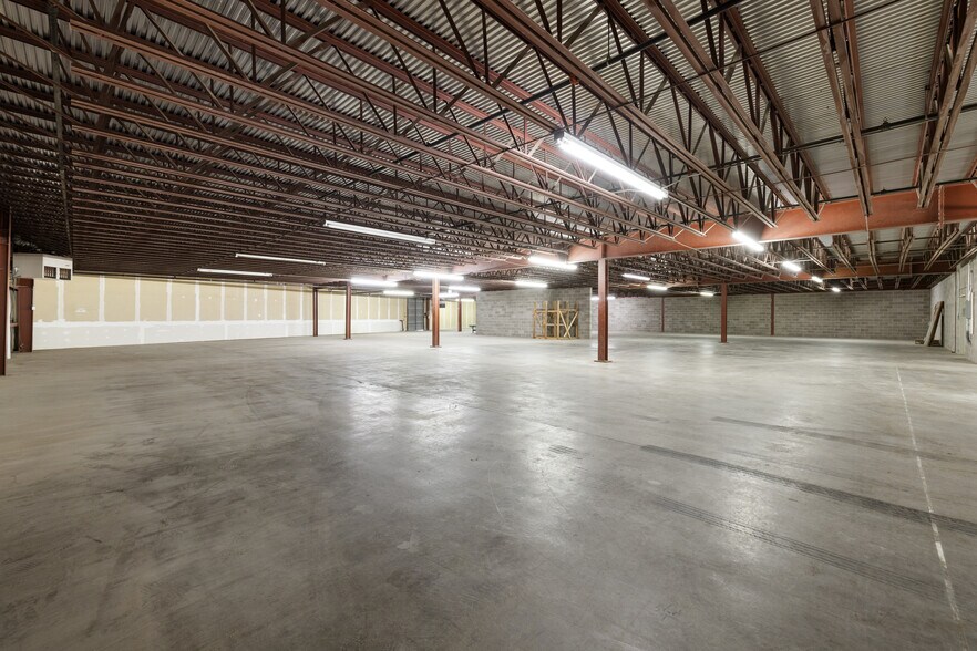 More Photos Of 888 Antler Dr, Casper Warehouse For Lease