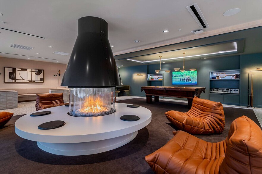 More Photos Of 414 Walnut St, Cincinnati Apartments For Lease