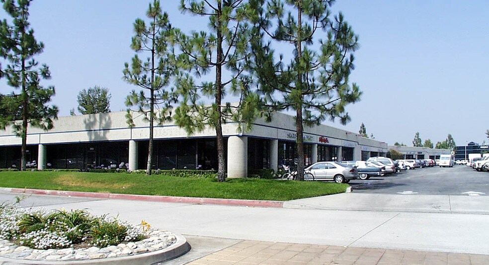 More Photos Of 706-754 E Arrow Hwy, Covina Office For Lease