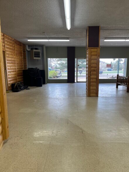 More Photos Of 4221 W Eisenhower Blvd, Loveland General Retail For Lease