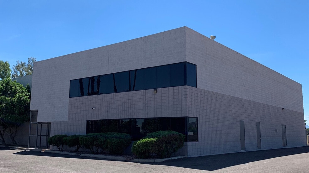 More Photos Of 220 N McKemy Blvd, Chandler Light Distribution For Sale