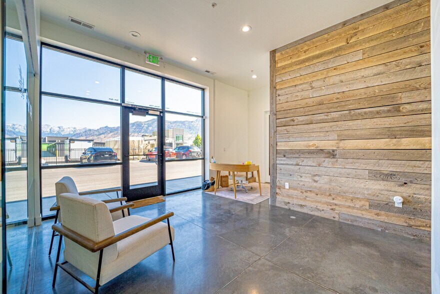 More Photos Of 32 S 1800 W, Lindon Warehouse For Lease