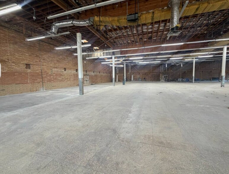 More Photos Of 1422 E Main St, Mesa Unknown For Lease