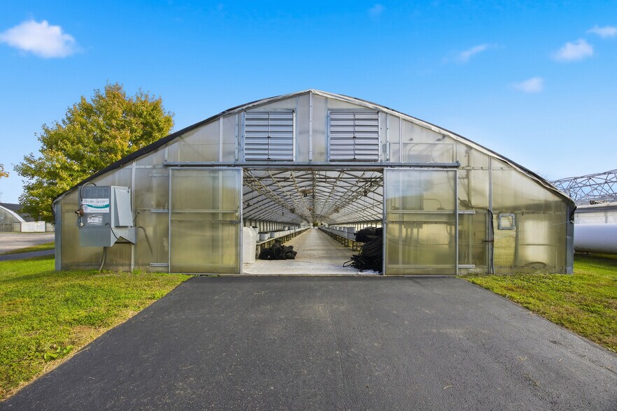 More Photos Of 4610 Hamilton Ln, Lexington Specialty For Sale